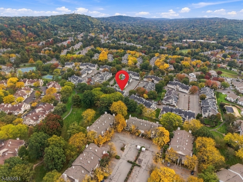 27 Crestmont Road Bedminster NJ 07921