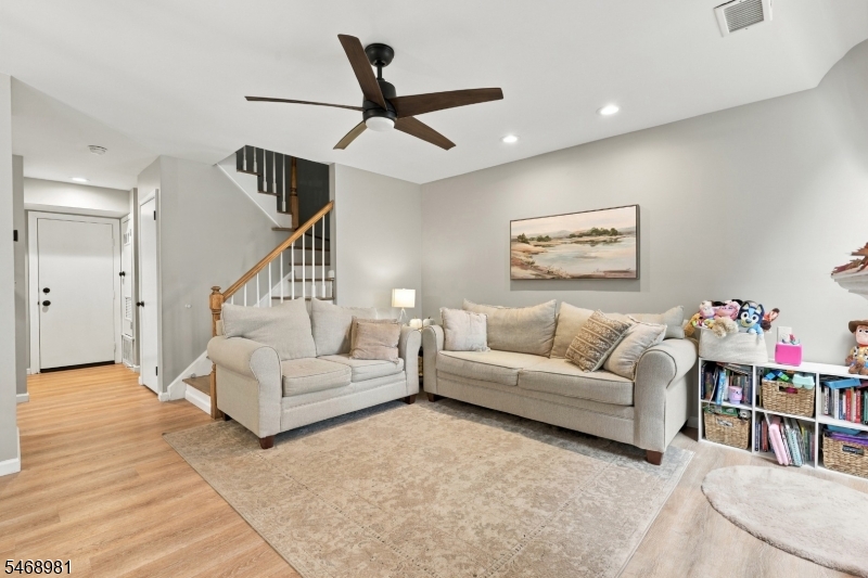 27 Crestmont Road Bedminster NJ 07921