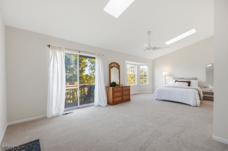 28 Pinehurst Drive Washington NJ 07882