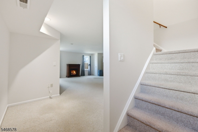 28 Pinehurst Drive Washington NJ 07882