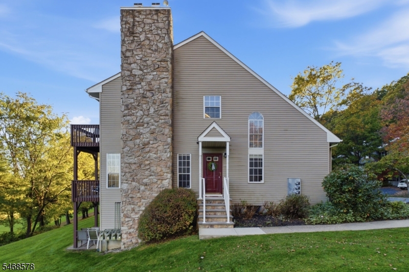 28 Pinehurst Drive Washington NJ 07882