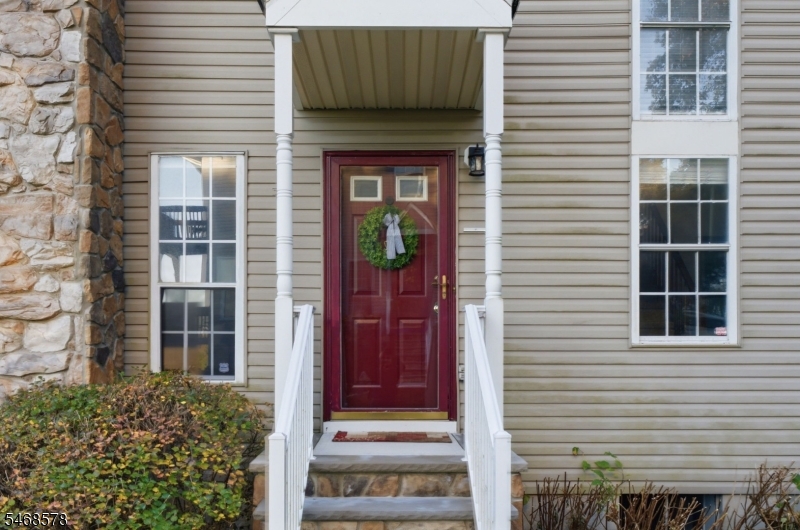 28 Pinehurst Drive Washington NJ 07882