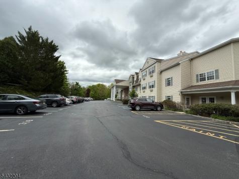 5319 Richmond Road West Milford NJ 07480