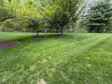 5319 Richmond Road West Milford NJ 07480