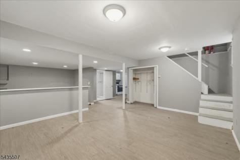 17 Village Way Vernon NJ 07462