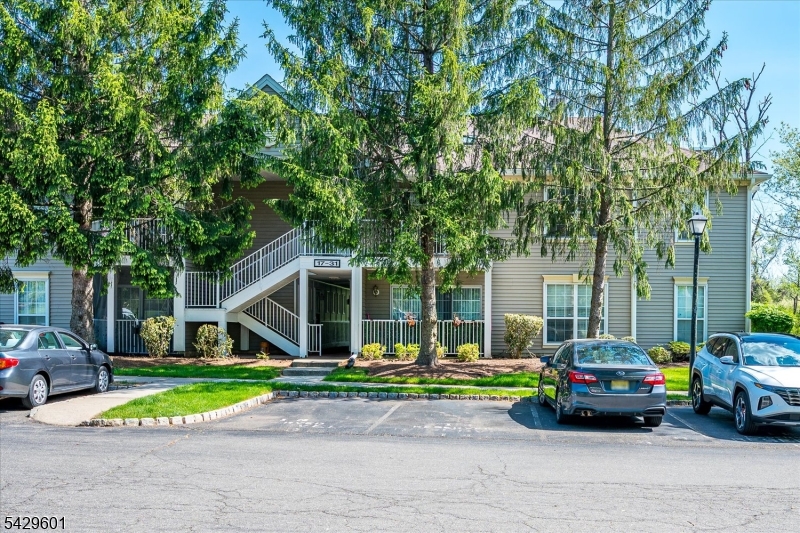 31 Rachel Court Franklin NJ 08823