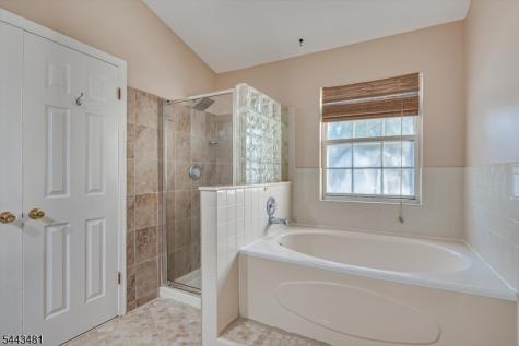 47 Sapphire Lane Franklin NJ 08823