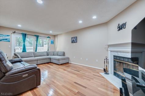47 Sapphire Lane Franklin NJ 08823
