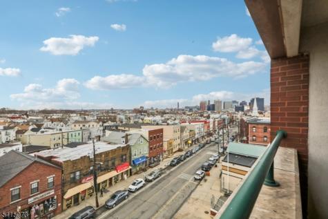 41 Wilson Avenue Newark NJ 07105