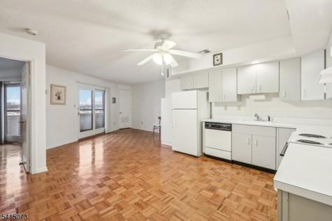 41 Wilson Avenue Newark NJ 07105