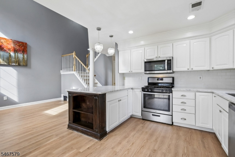 2 Charleston Court Bernards NJ 07920