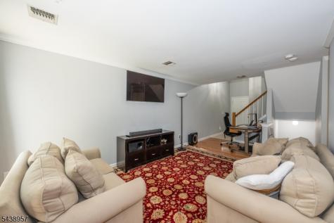 1006 Worthington Court Denville NJ 07834
