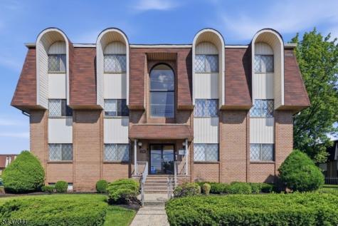 1190 W St Georges Ave, C34 Linden NJ 07036