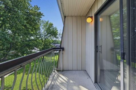 1190 W St Georges Ave, C34 Linden NJ 07036
