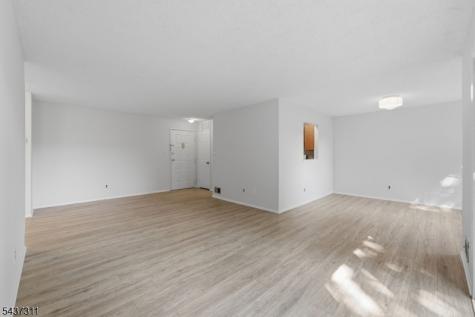1190 W St Georges Ave, C34 Linden NJ 07036