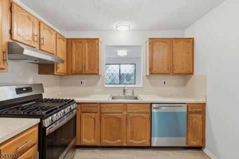 1190 W St Georges Ave, C34 Linden NJ 07036