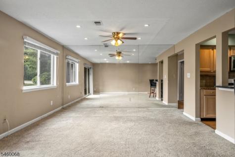 60 Drake Lane Roxbury NJ 07852