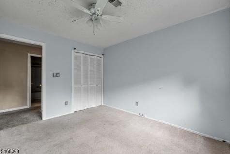 60 Drake Lane Roxbury NJ 07852