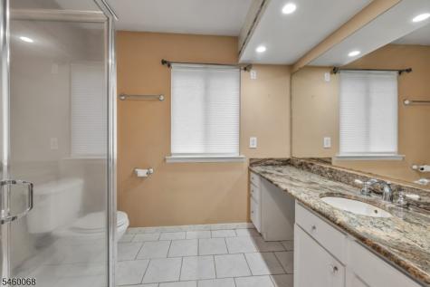 60 Drake Lane Roxbury NJ 07852