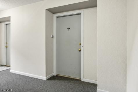 60 Drake Lane Roxbury NJ 07852