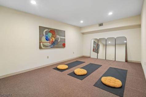 658 Ridgewood Road Maplewood NJ 07040