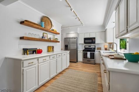 658 Ridgewood Road Maplewood NJ 07040