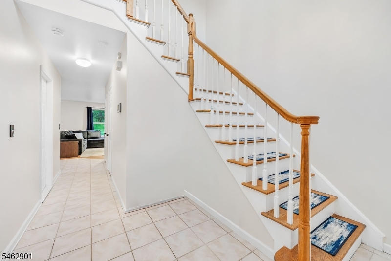 26 Beechmont Terrace Hardyston NJ 07419