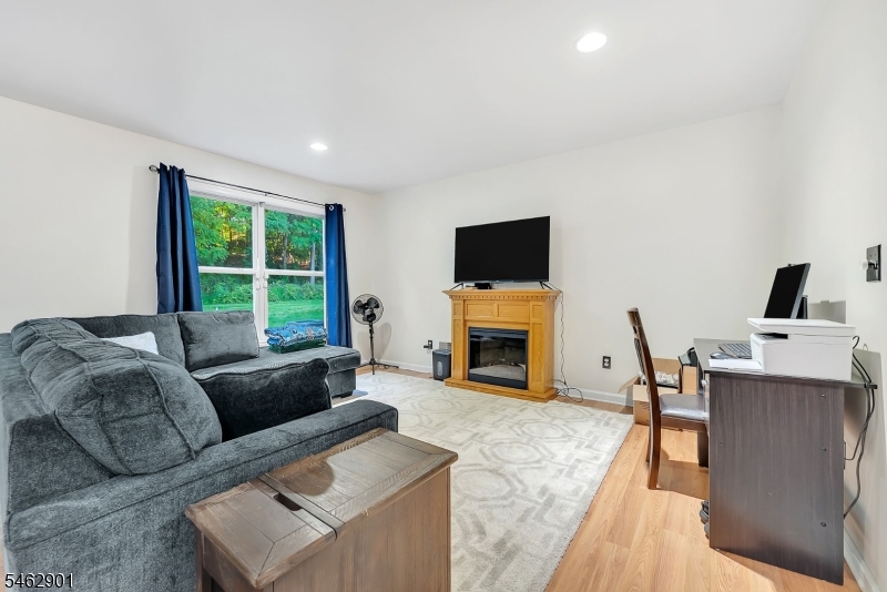 26 Beechmont Terrace Hardyston NJ 07419