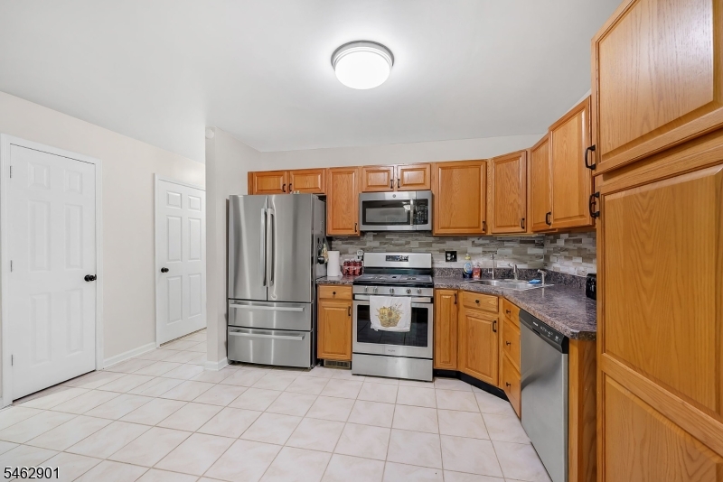 26 Beechmont Terrace Hardyston NJ 07419