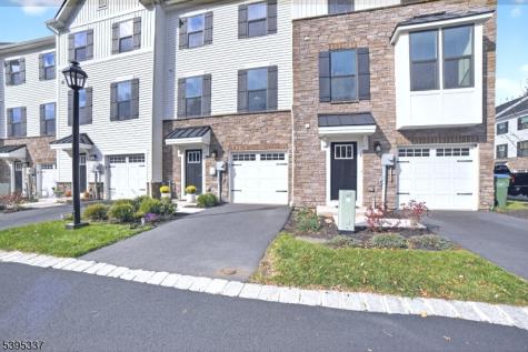 9 Saw Mill Circle Hackettstown NJ 07840