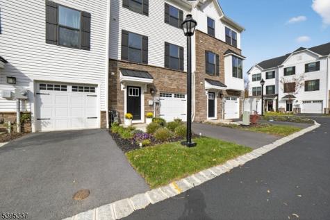 9 Saw Mill Circle Hackettstown NJ 07840