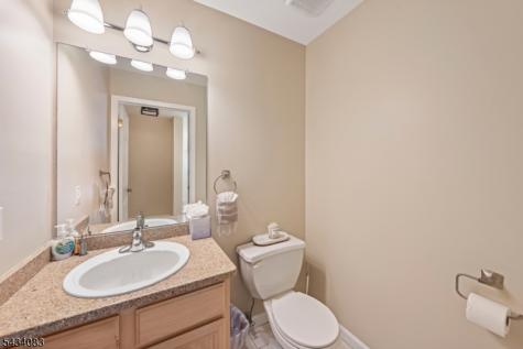 69 Autumn Court Roxbury NJ 07852