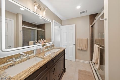 69 Autumn Court Roxbury NJ 07852