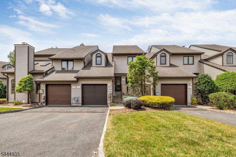 30 Davey Drive West Orange NJ 07052