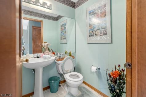 30 Davey Drive West Orange NJ 07052