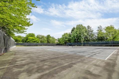 30 Davey Drive West Orange NJ 07052