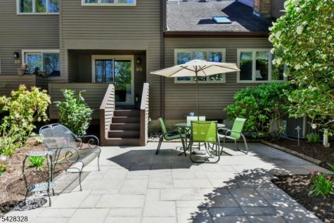 30 N Bayard Lane Mahwah NJ 07430