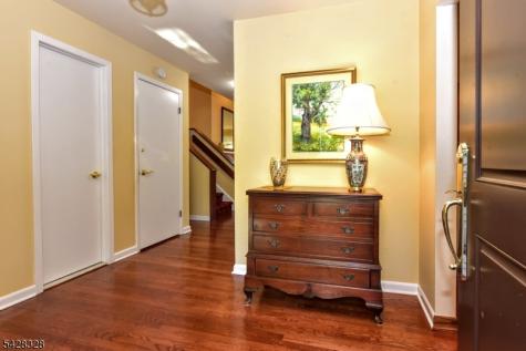 30 N Bayard Lane Mahwah NJ 07430