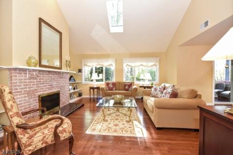 30 N Bayard Lane Mahwah NJ 07430