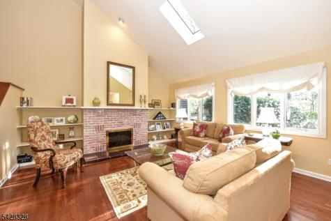 30 N Bayard Lane Mahwah NJ 07430