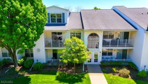 74 Crestview Lane Mount Arlington NJ 07856