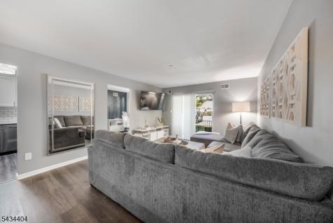 74 Crestview Lane Mount Arlington NJ 07856
