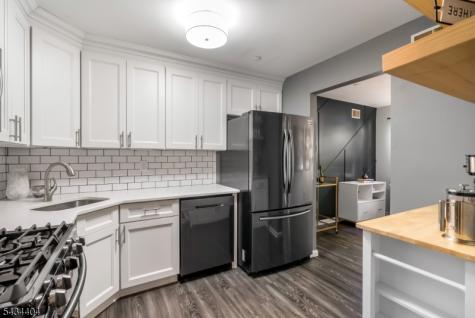 74 Crestview Lane Mount Arlington NJ 07856