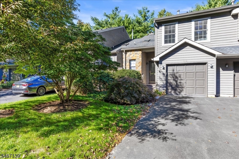 44 Watertown Court Montgomery NJ 08540