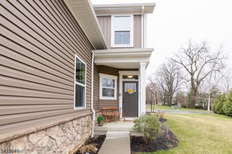 35 Sparrowhawk Street Washington NJ 07882