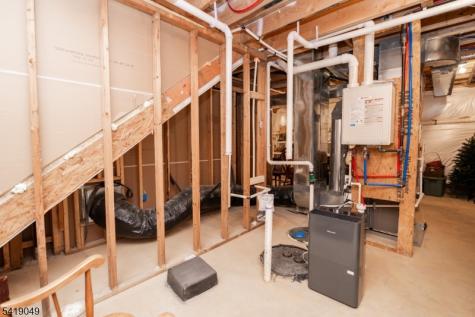 35 Sparrowhawk Street Washington NJ 07882