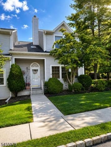 421 Chapman Court Independence NJ 07840