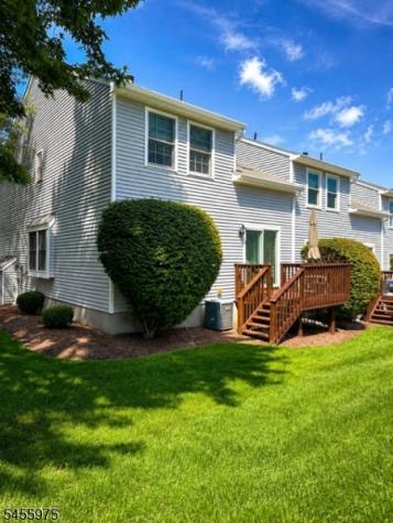 421 Chapman Court Independence NJ 07840