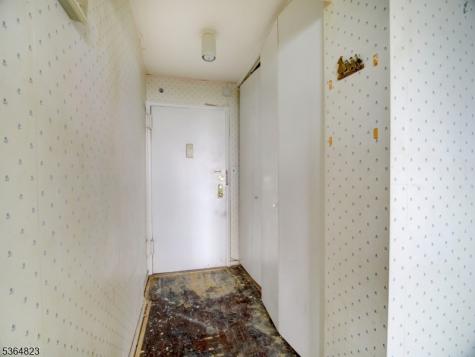 377 S Harrison Street East Orange NJ 07018