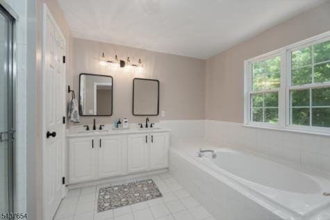 8 Scarlet Oak Drive Montgomery NJ 08540